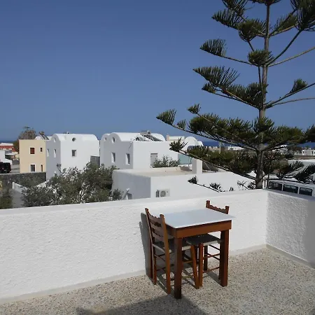 Perissa Hotel Hotel 2*